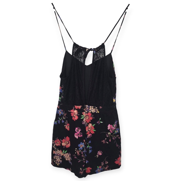 EXPRESS Black Floral Lace Back Romper Pockets Sz Small Boho Romantic Cottagecore - Picture 7 of 13